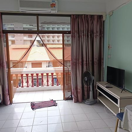 Sv. House Ξενοδοχείο Jomtien Beach Εξωτερικό φωτογραφία